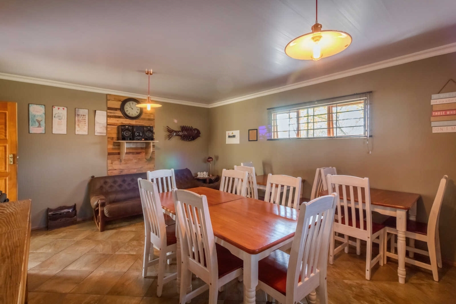 7 Bedroom Property for Sale in Morewag Free State